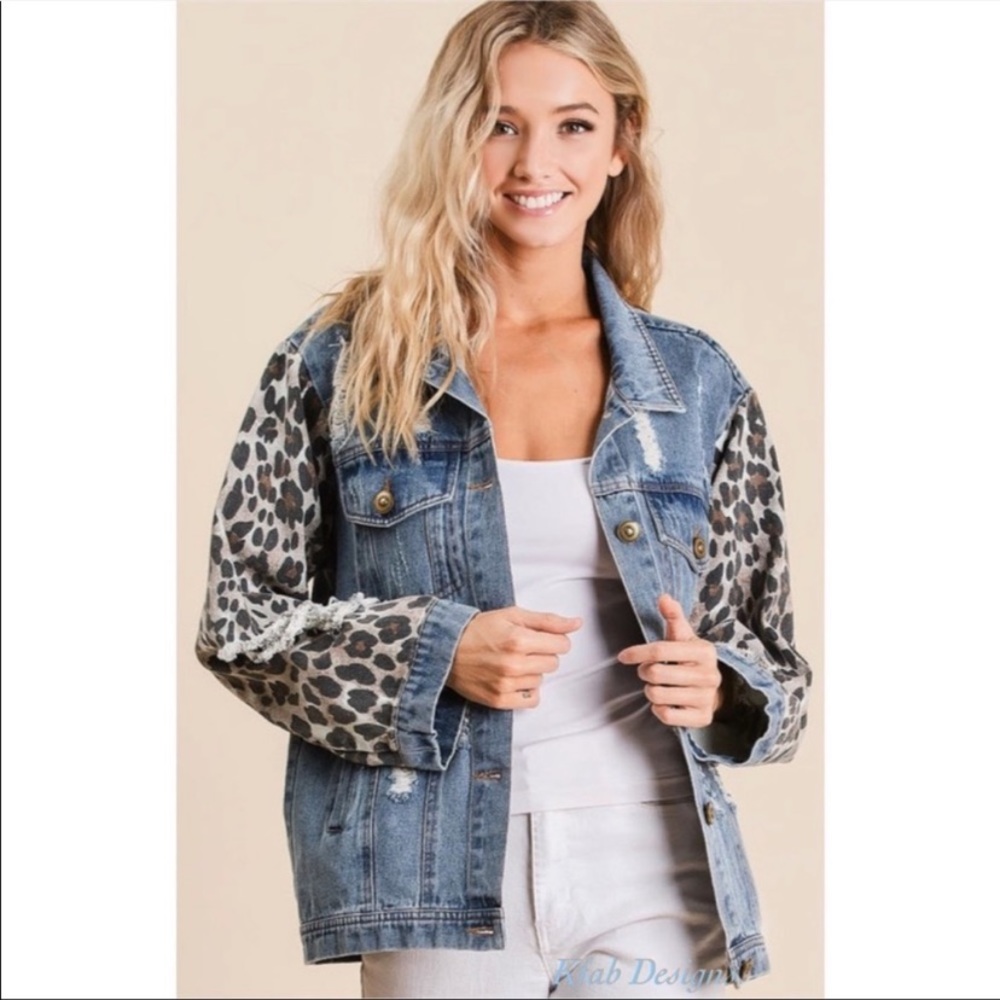🌺LAST1️⃣🌺New Distressed Denim Jacket Button Down Front & Leopard Print Sleeves - Picture 7 of 11